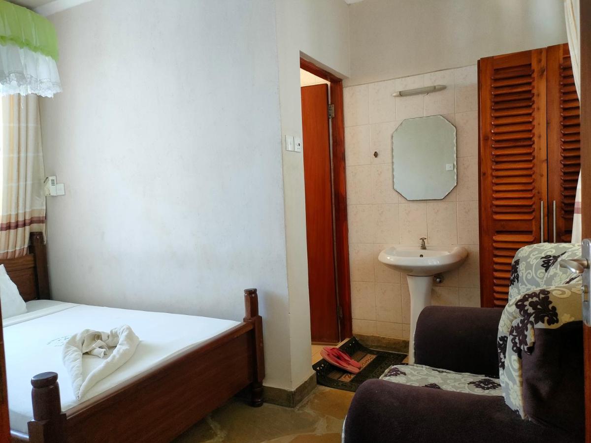 Prime Comfort Hotels & Apartments Mtwapa Bagian luar foto